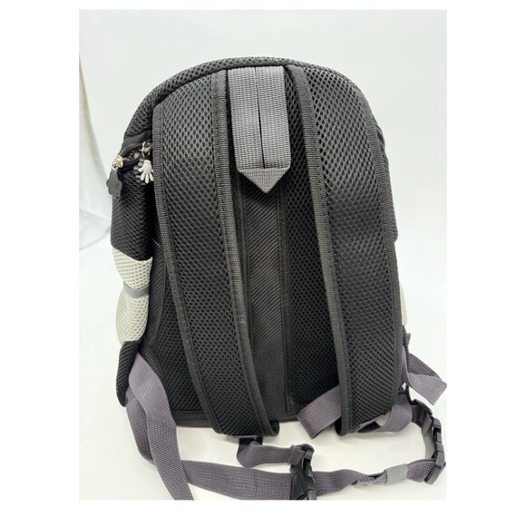New Wuffle Pet Dog Travel Carrier Front Facing Backpack Size Small Up To 5.5 lbs - Picture 13 of 14